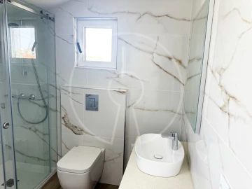 Moradia T5 para Venda em Carcavelos e Parede