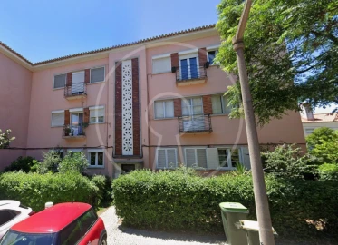 Apartamento T2 para Venda em Alvalade