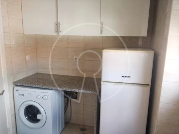Apartamento T2 para Venda em Alvalade