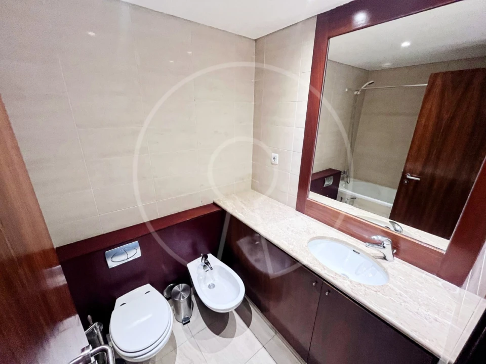 Apartamento T2 para Arrendamento em Parque das Nações Foto 21