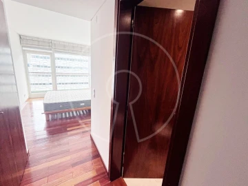 Apartamento T2 para Arrendamento em Parque das Nações