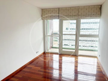 Apartamento T2 para Arrendamento em Parque das Nações