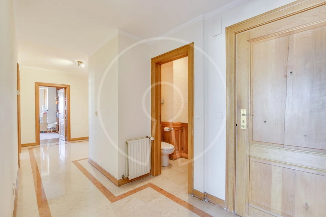 Apartamento T4 para Venda em Cascais e Estoril Foto 10