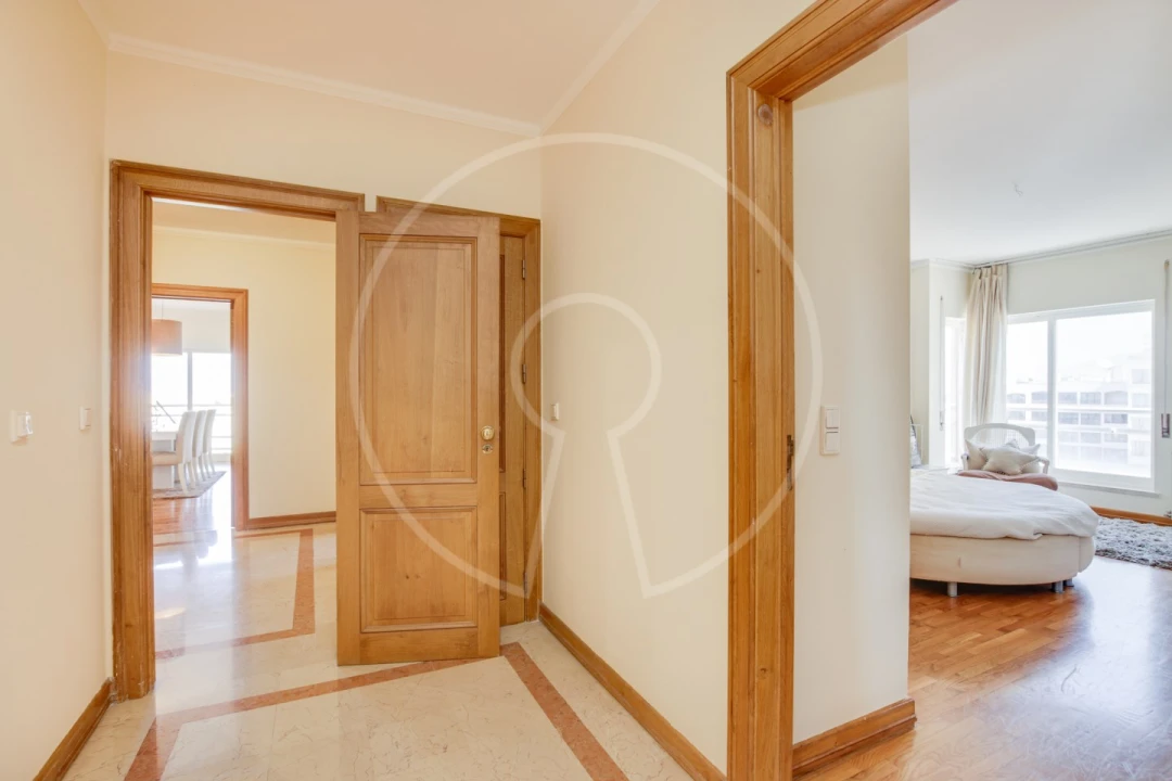 Apartamento T4 para Venda em Cascais e Estoril Foto 26