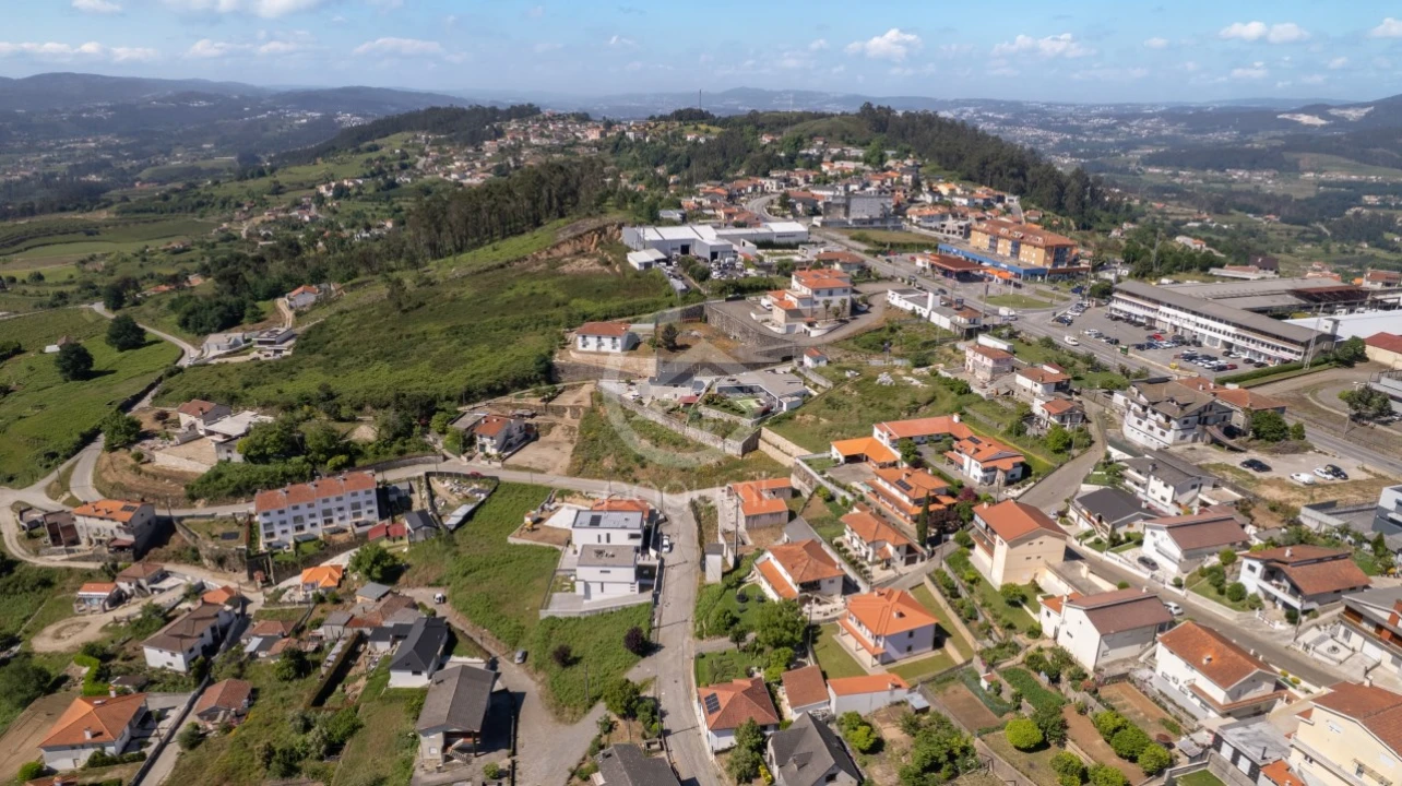 Terreno para Venda em Figueiró (Santiago e Santa Cristina) Foto 10