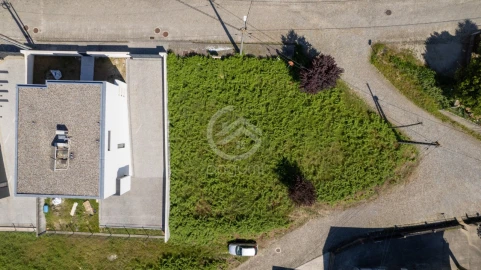 Terreno para Venda em Figueiró (Santiago e Santa Cristina)