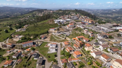 Terreno para Venda em Figueiró (Santiago e Santa Cristina)