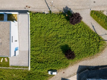 Terreno para Venda em Figueiró (Santiago e Santa Cristina)