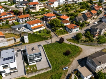 Terreno para Venda em Figueiró (Santiago e Santa Cristina)