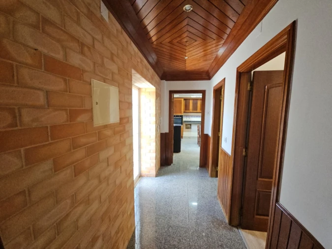 Moradia T3 para Venda em Queluz e Belas Foto 24