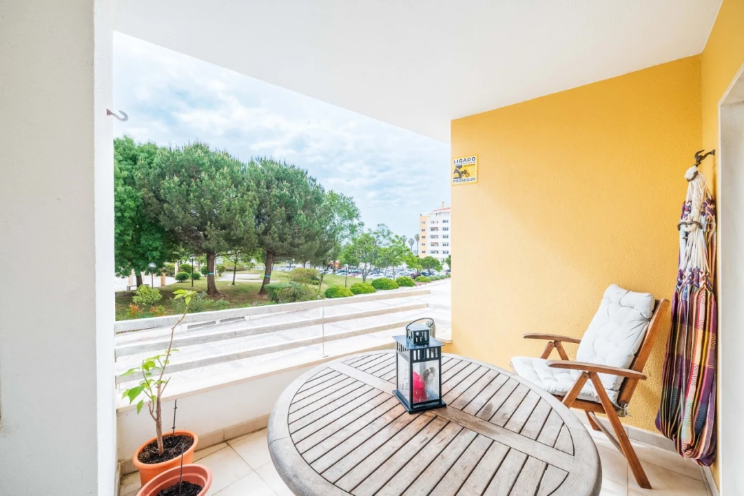 Apartamento T3 para Venda em Carcavelos e Parede Foto 18