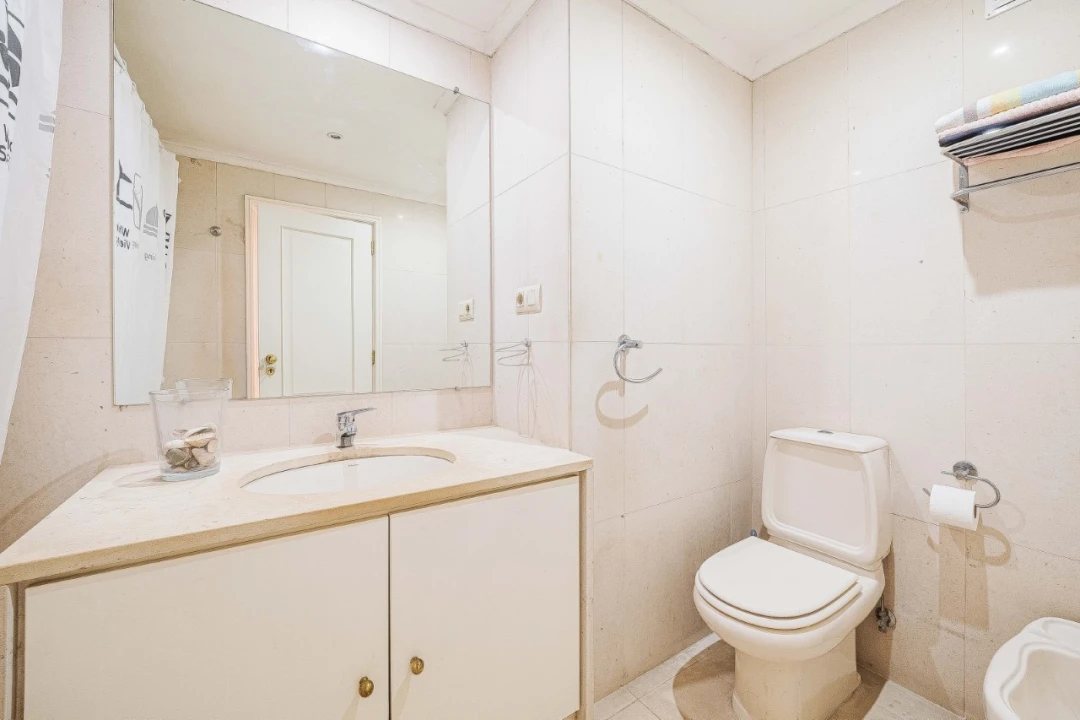 Apartamento T3 para Venda em Carcavelos e Parede Foto 23