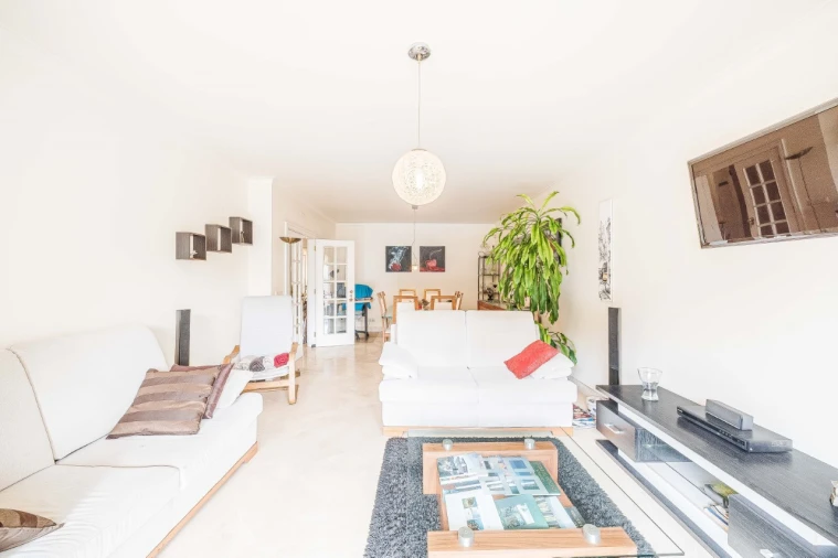 Apartamento T3 para Venda em Carcavelos e Parede Foto 12