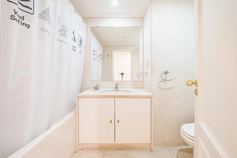 Apartamento T3 para Venda em Carcavelos e Parede Foto 22