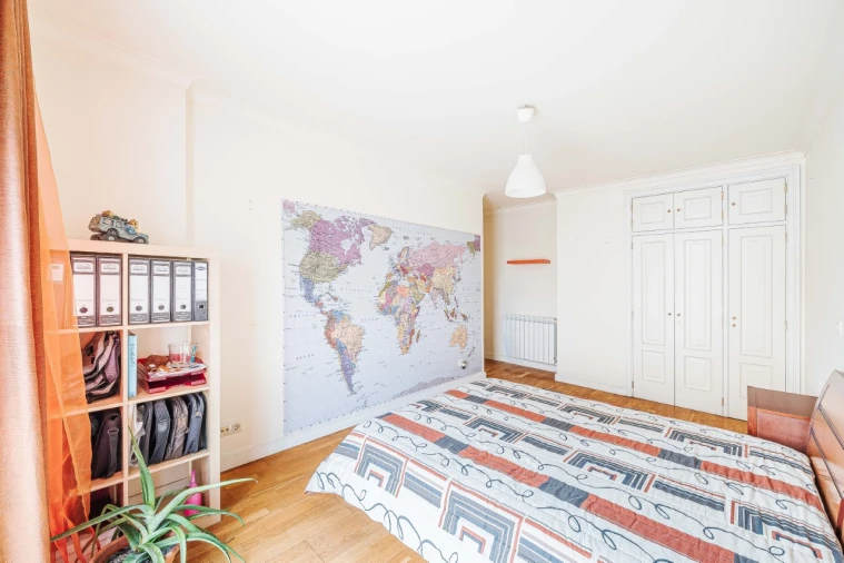 Apartamento T3 para Venda em Carcavelos e Parede Foto 26