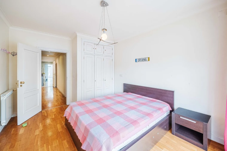 Apartamento T3 para Venda em Carcavelos e Parede Foto 31