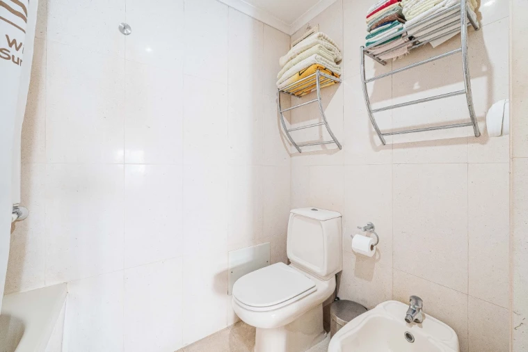 Apartamento T3 para Venda em Carcavelos e Parede Foto 41