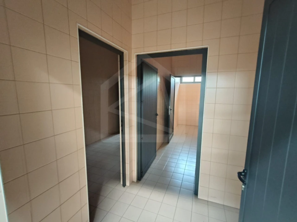 Armazém para Arrendamento em Vila Chã, Codal e Vila Cova de Perrinho Foto 29