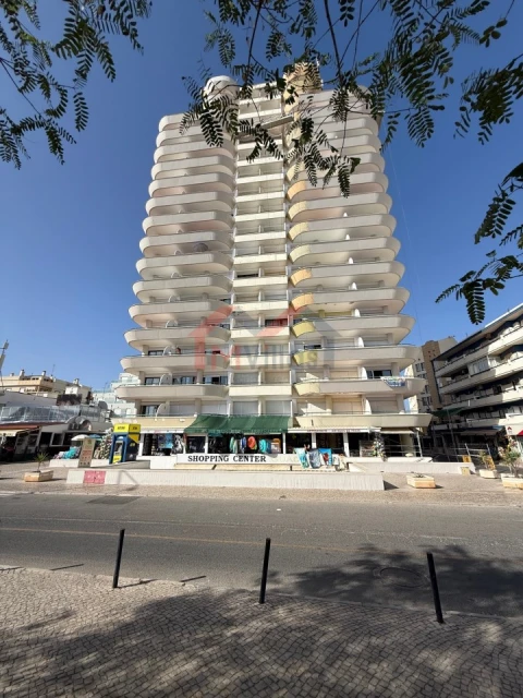 Apartamento para Venda em Monte Gordo