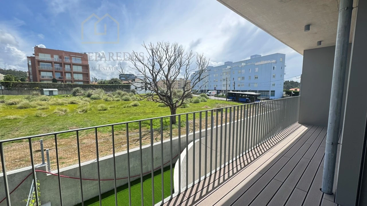 Apartamento T1 para Venda em São Felix da Marinha Foto 31