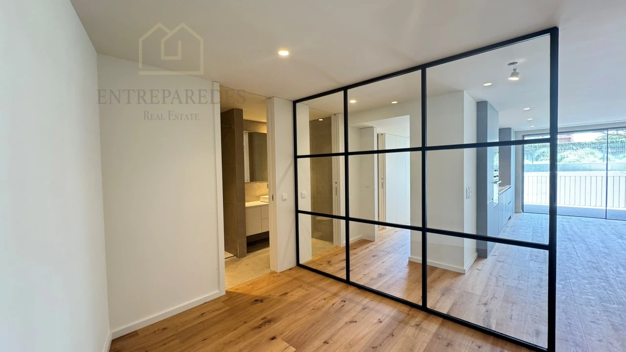 Apartamento T1 para Venda em São Felix da Marinha Foto 18