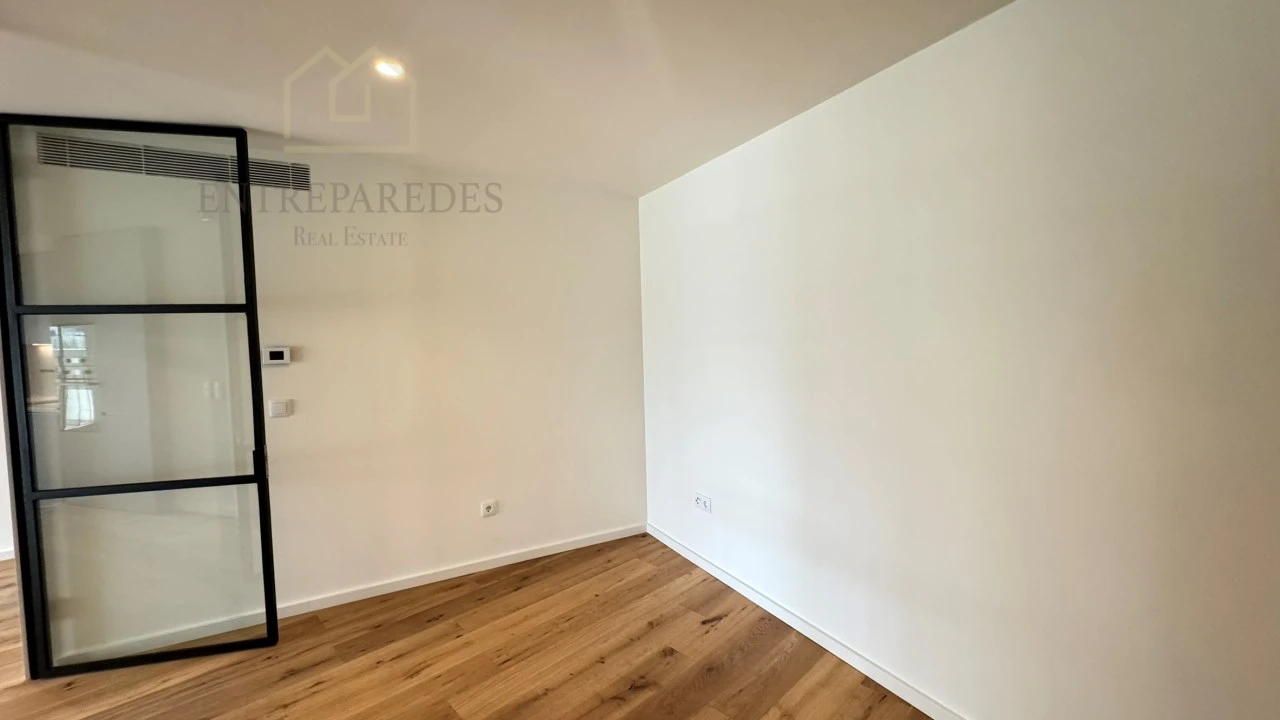 Apartamento T1 para Venda em São Felix da Marinha Foto 19