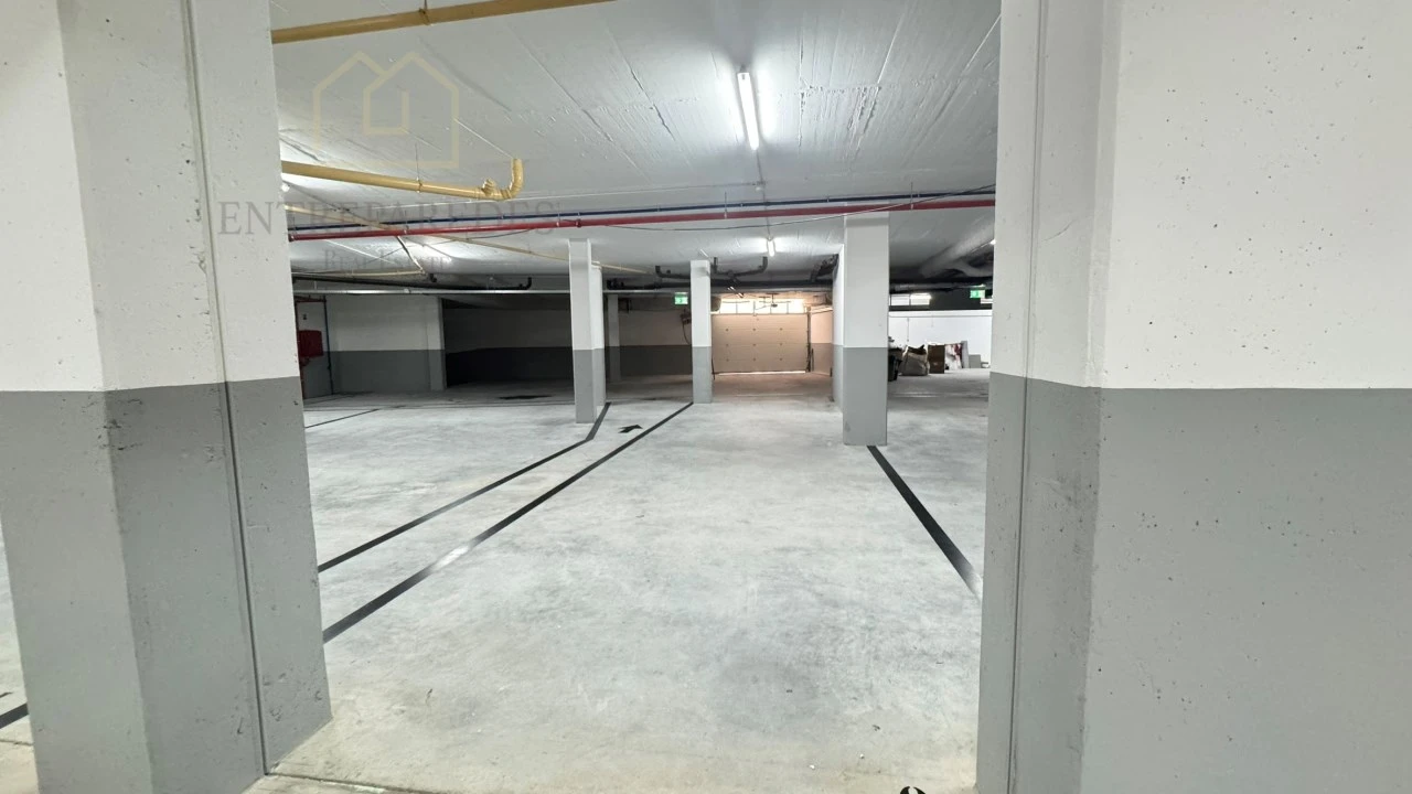 Apartamento T1 para Venda em São Felix da Marinha Foto 41