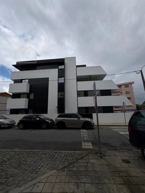 Apartamento T3 para Venda em Gondomar (São Cosme), Valbom e Jovim