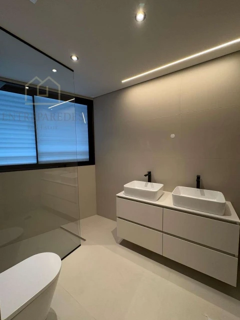 Apartamento T2 para Venda em Gondomar (São Cosme), Valbom e Jovim