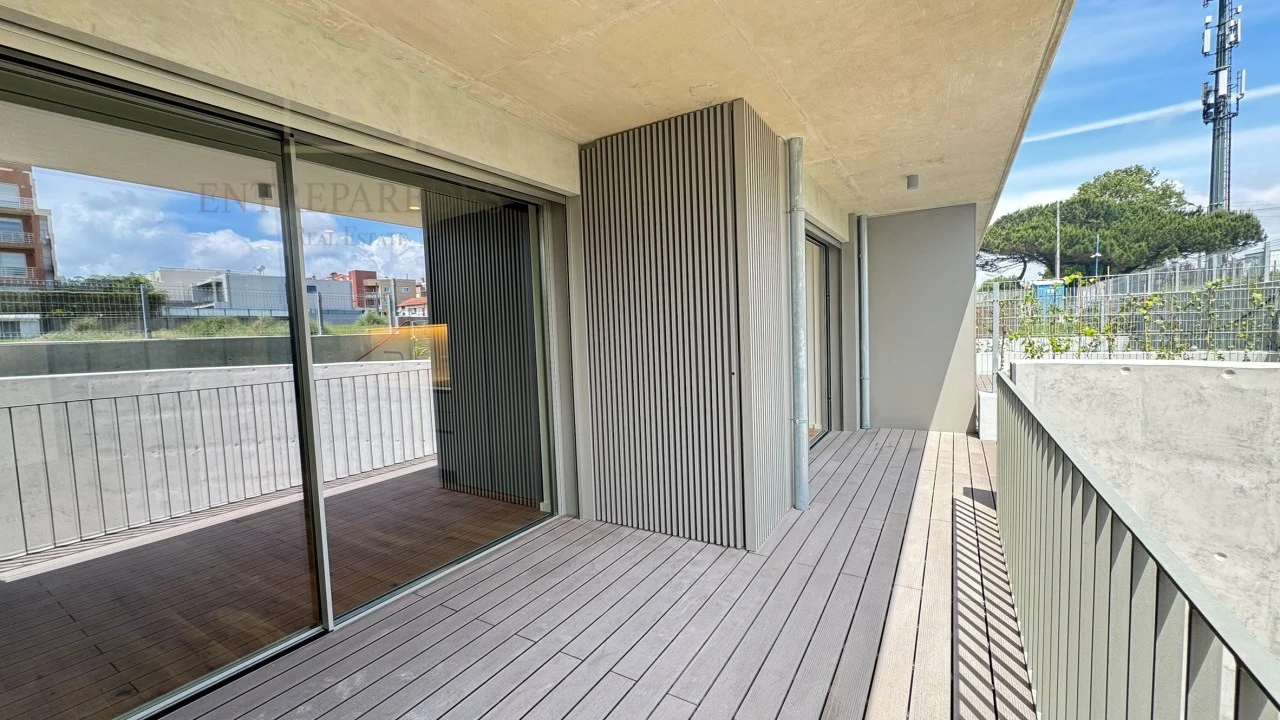 Apartamento T1 para Venda em São Felix da Marinha Foto 5
