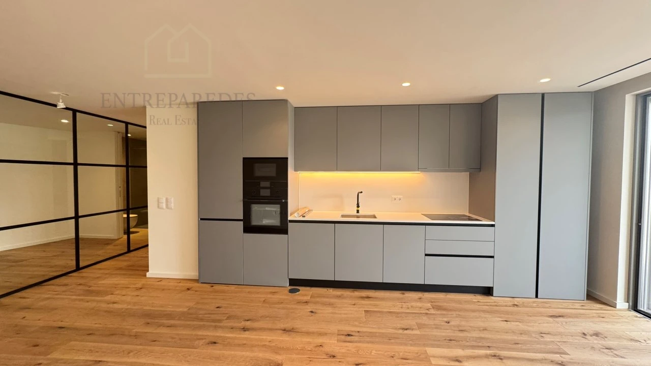 Apartamento T1 para Venda em São Felix da Marinha Foto 11