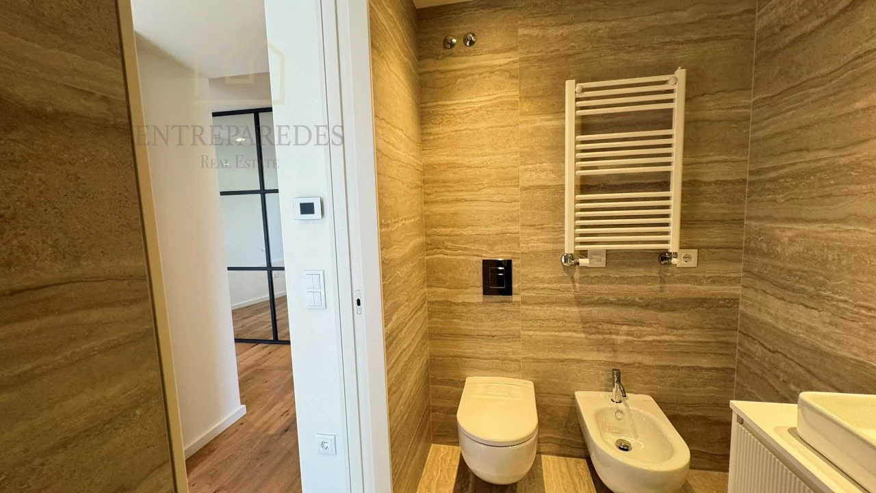 Apartamento T1 para Venda em São Felix da Marinha Foto 28