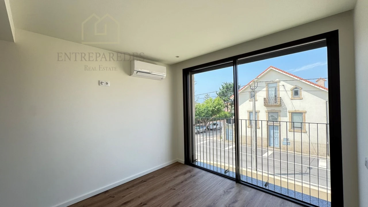 Apartamento T1 para Venda em Arcozelo Foto 18