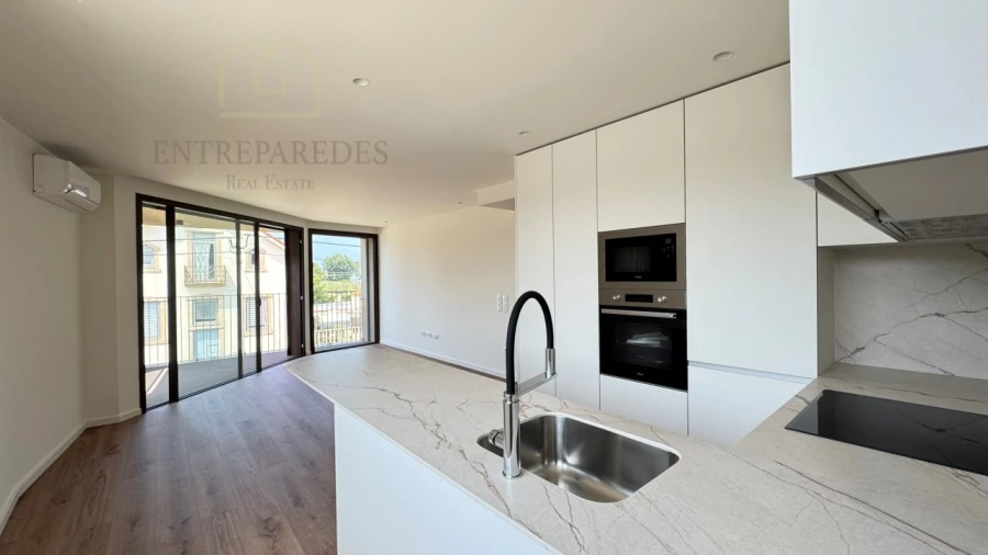 Apartamento T1 para Venda em Arcozelo Foto 10
