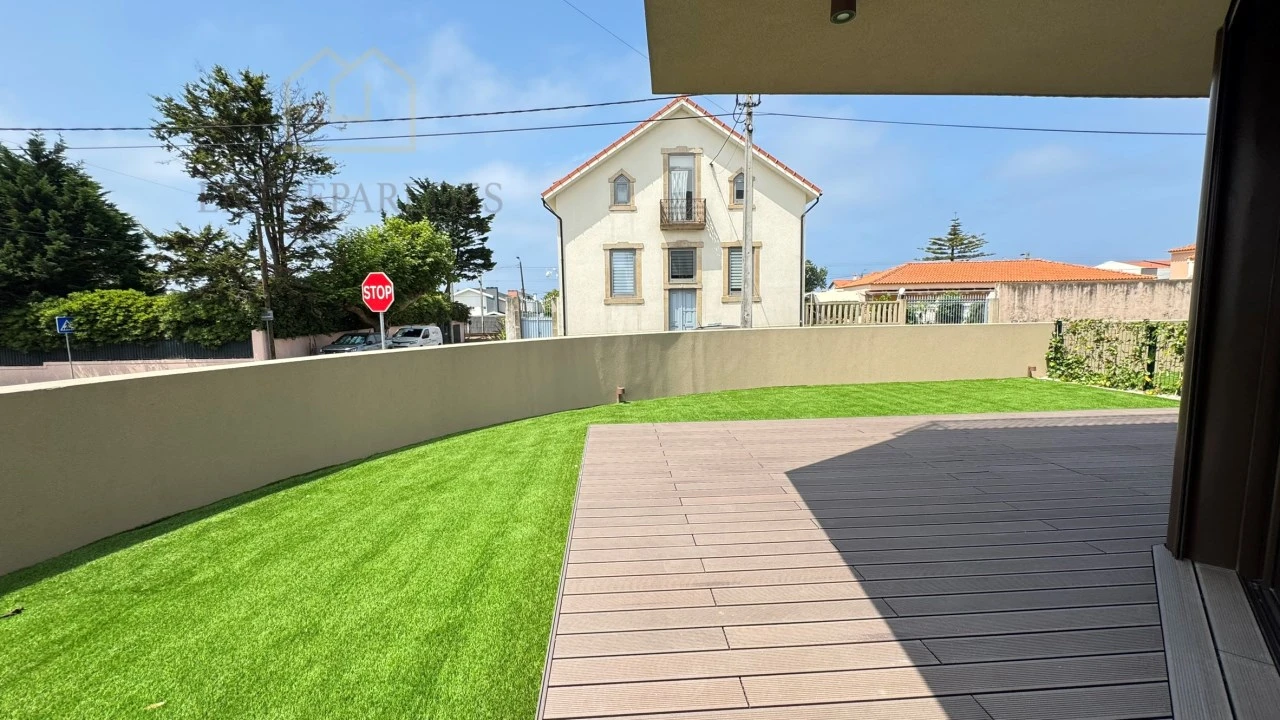 Apartamento T1 para Venda em Arcozelo Foto 1