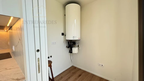 Apartamento T1 para Venda em Arcozelo