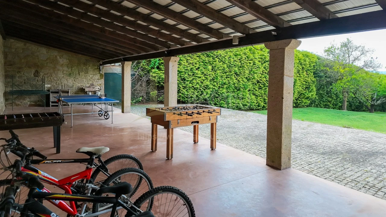 Quinta T6 para Venda em Cerdal Foto 27