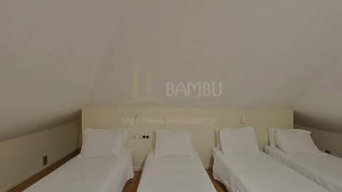 Quinta T6 para Venda em Cerdal