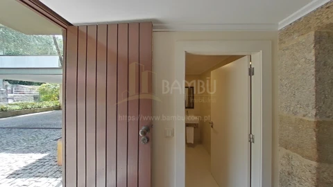 Quinta T6 para Venda em Cerdal