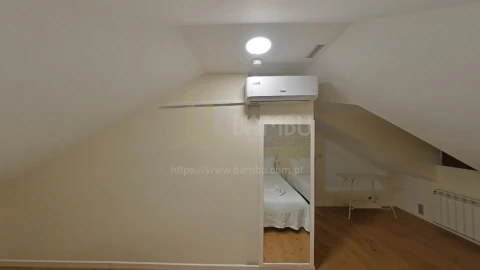 Quinta T6 para Venda em Cerdal