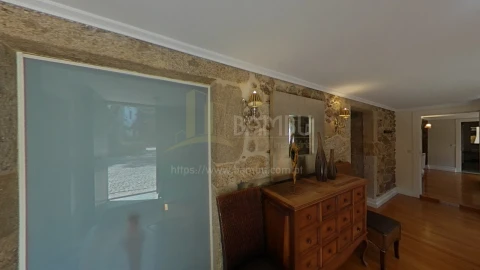 Quinta T6 para Venda em Cerdal