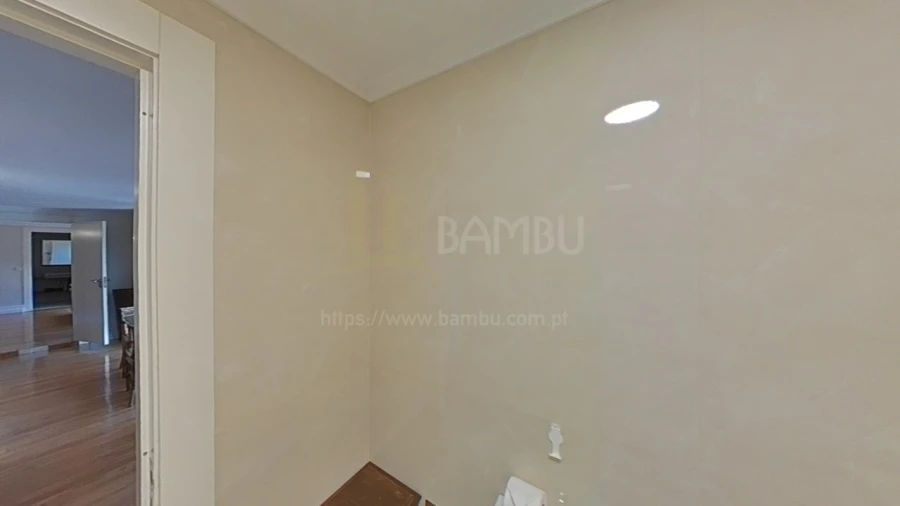 Quinta T6 para Venda em Cerdal Foto 38