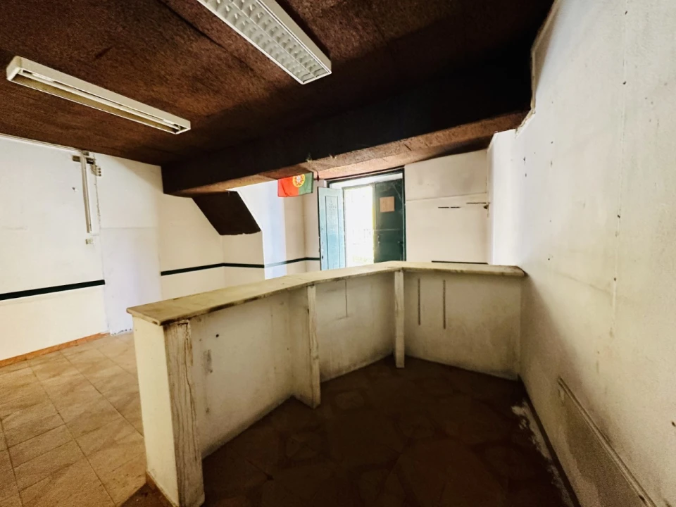 Prédio para Venda em Abrantes (São Vicente e São João) e Alferrarede Foto 2