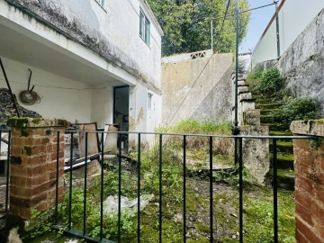 Moradia T4 para Venda em Abrantes (São Vicente e São João) e Alferrarede