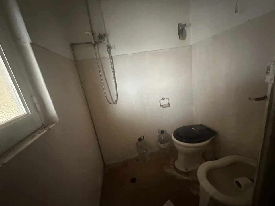 Prédio para Venda em Abrantes (São Vicente e São João) e Alferrarede Foto 14