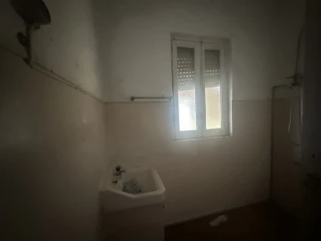 Prédio para Venda em Abrantes (São Vicente e São João) e Alferrarede