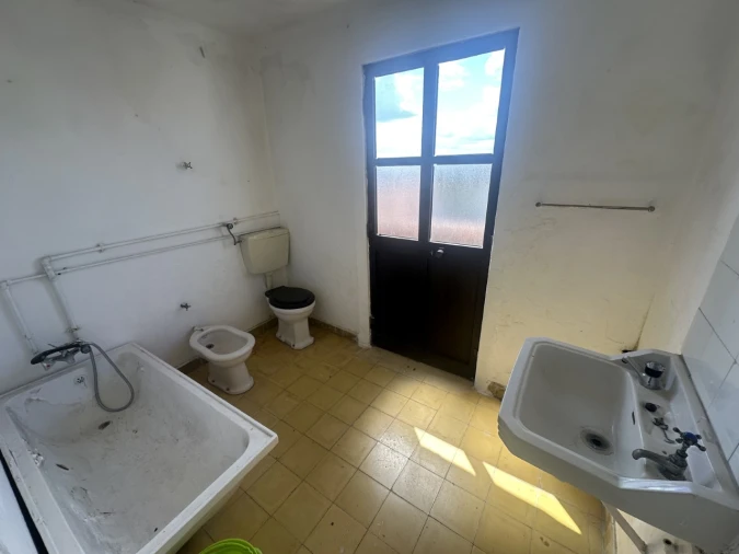 Moradia T9 para Venda em Sardoal Foto 37
