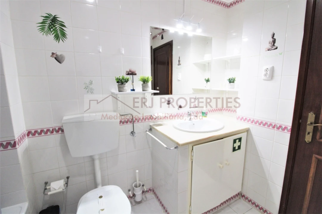 Apartamento T1 para Arrendamento em Vila Nova de Cacela Foto 12