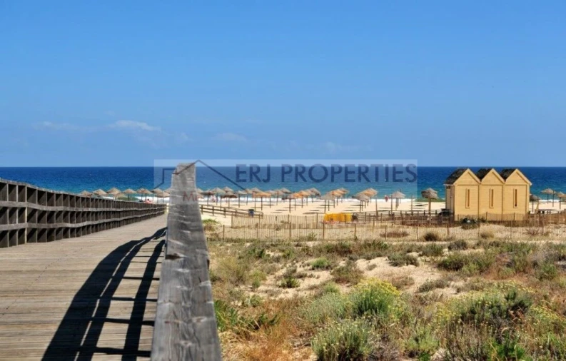 Apartamento T1 para Arrendamento em Vila Nova de Cacela Foto 14
