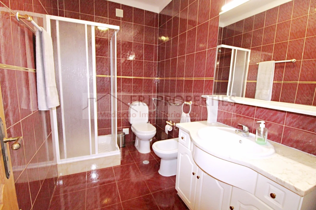 Moradia T3 para Arrendamento em Altura Foto 10